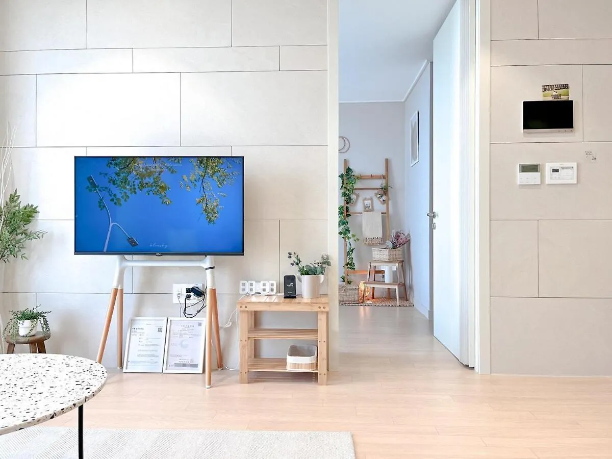 Harmony Gwangan Bridge Front View Apartment Busan
